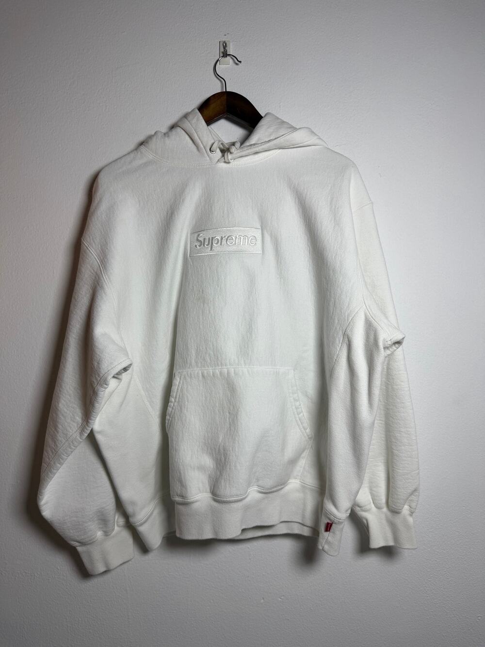 Supreme F/W 23 White Tonal Box Logo Hoodie Hooded Sweatshirt